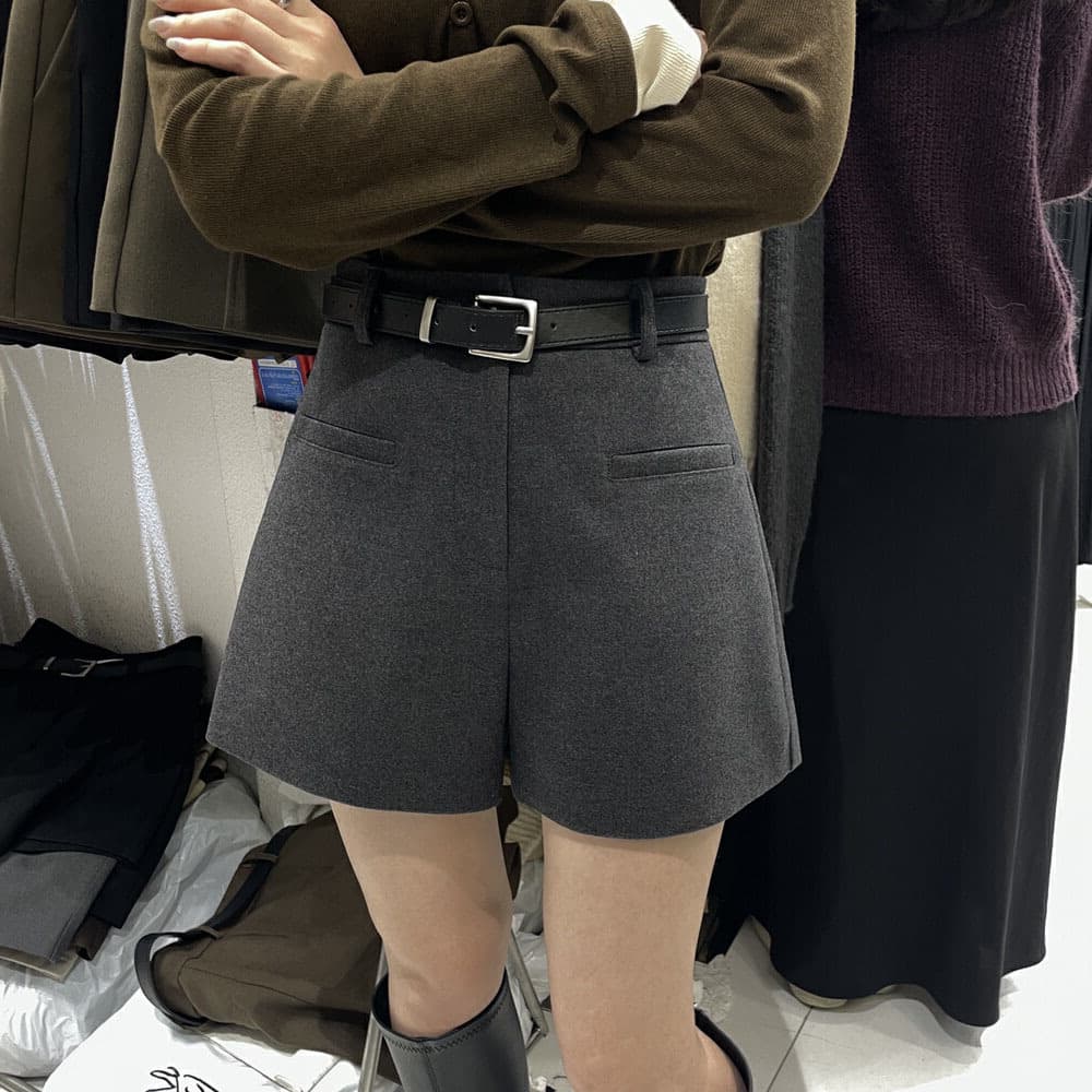 ハイウエスト パンツ ベーシックハイウエストショートパンツ