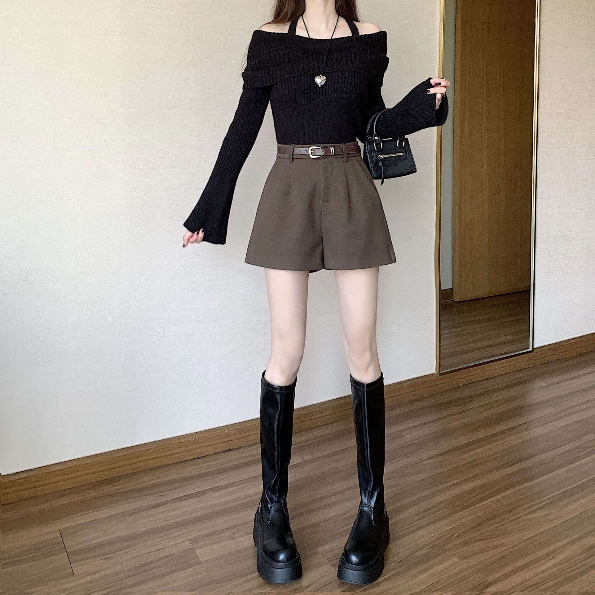 ハイウエスト パンツ ゆったりウエストベルト付きハイウエストショーツ