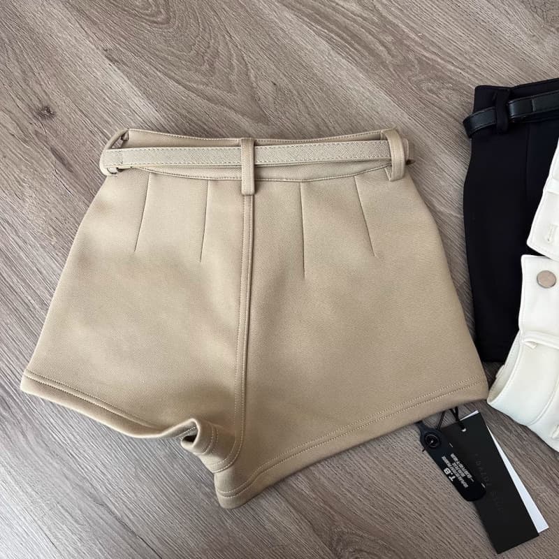 ハイウエスト パンツ シンプルベルト付きハイウエストショーパン