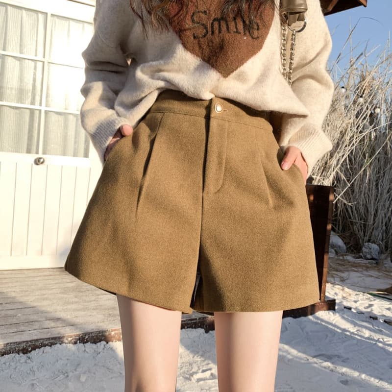 ハイウエスト パンツ ウール混 タック入り ゆったりショートパンツ
