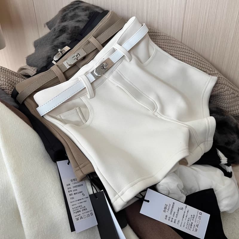 ハイウエスト パンツ シンプルベルト付きハイウエストショーパン